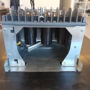 ABB ACS800 100 HP en tablero de industria petrolera — foto 12 de 14