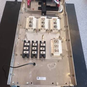 Allen-Bradley PowerFlex 755 150 HP — foto 13 de 18