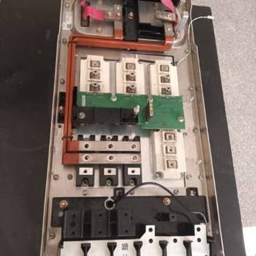 Allen-Bradley PowerFlex 755 150 HP — foto 14 de 18