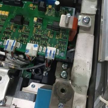 Danfoss FC-302 300 HP — foto 9 de 19