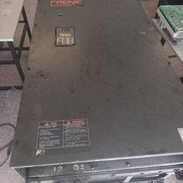 Fuji Electric FRENIC 5000G 200 HP — foto 5 de 20