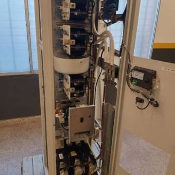 Nidec Leroy-Somer POWERDRIVE 300 HP — foto 2 de 11