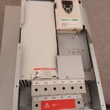 Schneider Altivar 71 100 HP y reacondicionamiento de tablero de pozo petrolero — foto 12 de 12