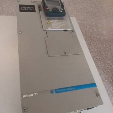Schneider Altivar 71 50 HP — foto 1 de 18