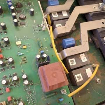 Siemens Micromaster 440 100 HP — foto 6 de 9