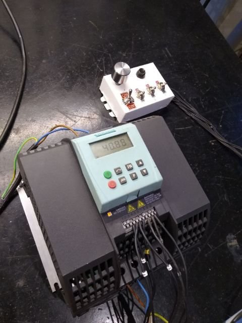 Siemens Sinamics G110 — foto 1 de 2